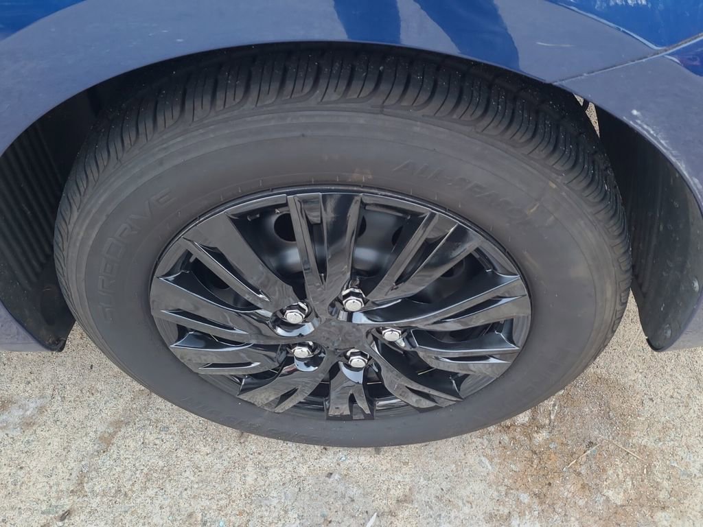 Used 2018 Kia Forte LX image 8