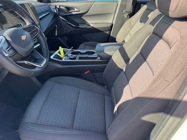 Used 2026 Chevrolet Equinox LT image 13