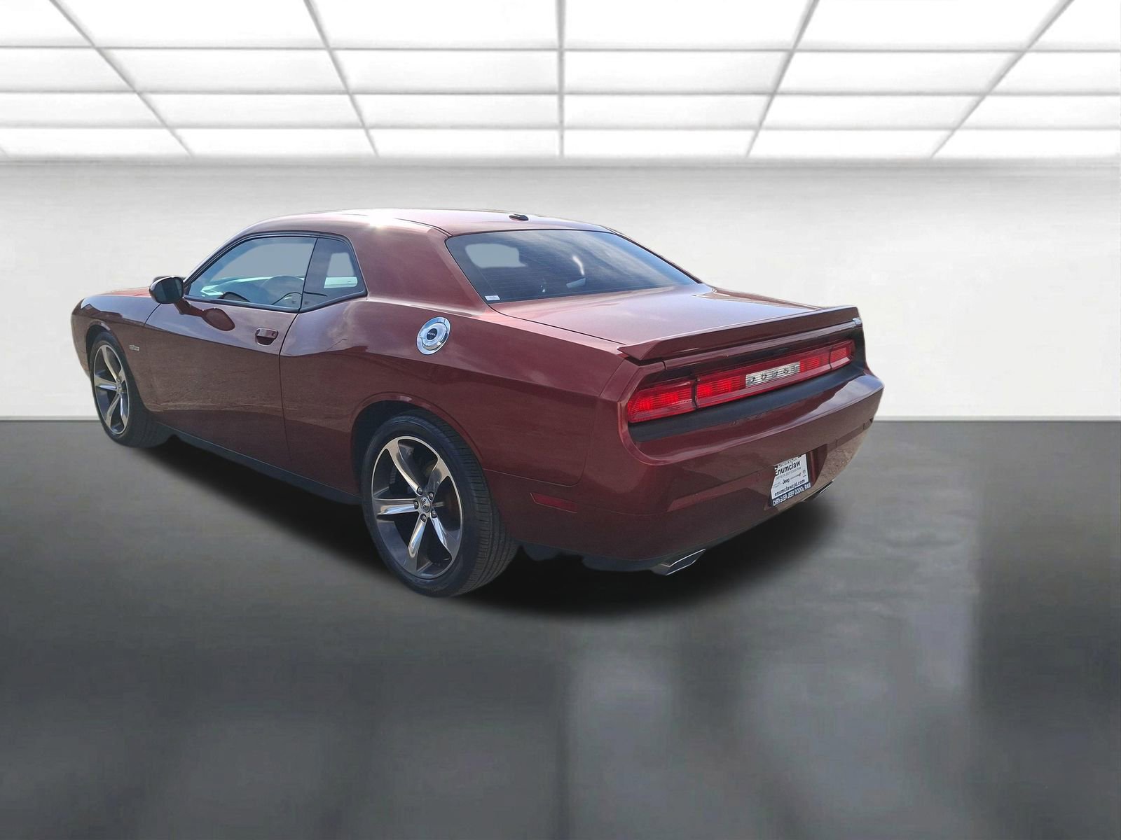 Used 2014 Dodge Challenger R/T RWD image 5