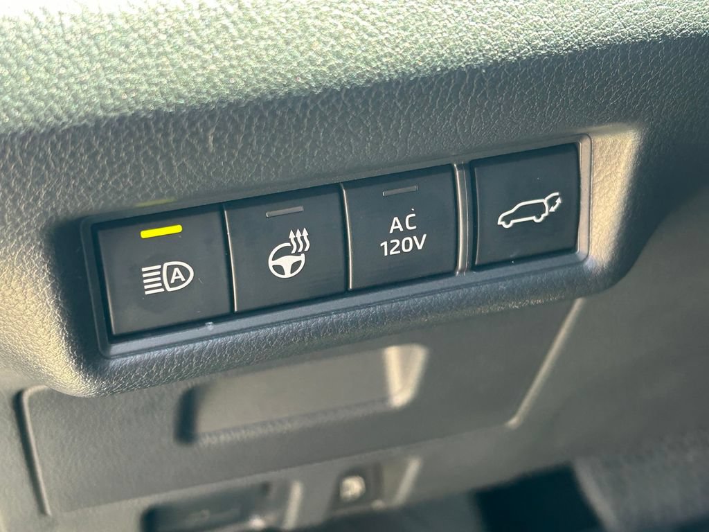 Certified 2025 Toyota Grand Highlander AWD Hybrid image 31