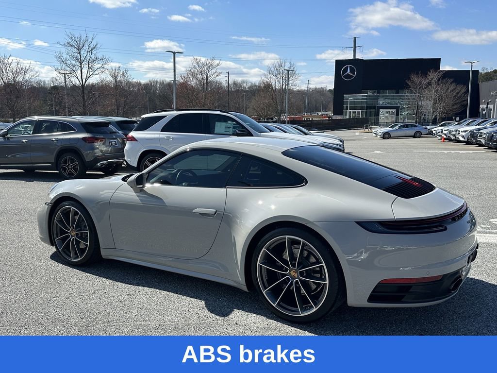 Used 2022 Porsche 911 Carrera image 6