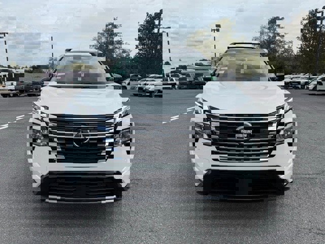 New 2026 Nissan Rogue Platinum w/ Platinum Premium Package image 3