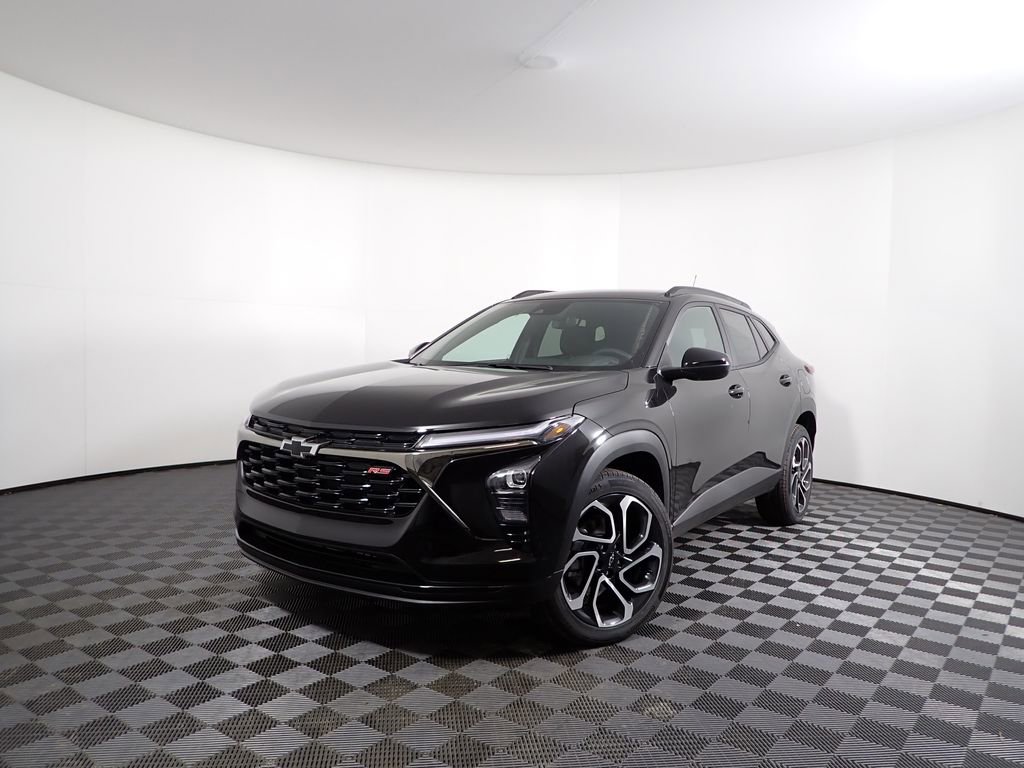 New 2026 Chevrolet Trax RS image 2