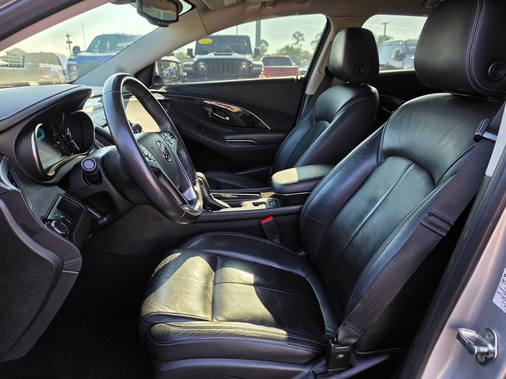 Used 2016 Buick LaCrosse Leather FWD image 8