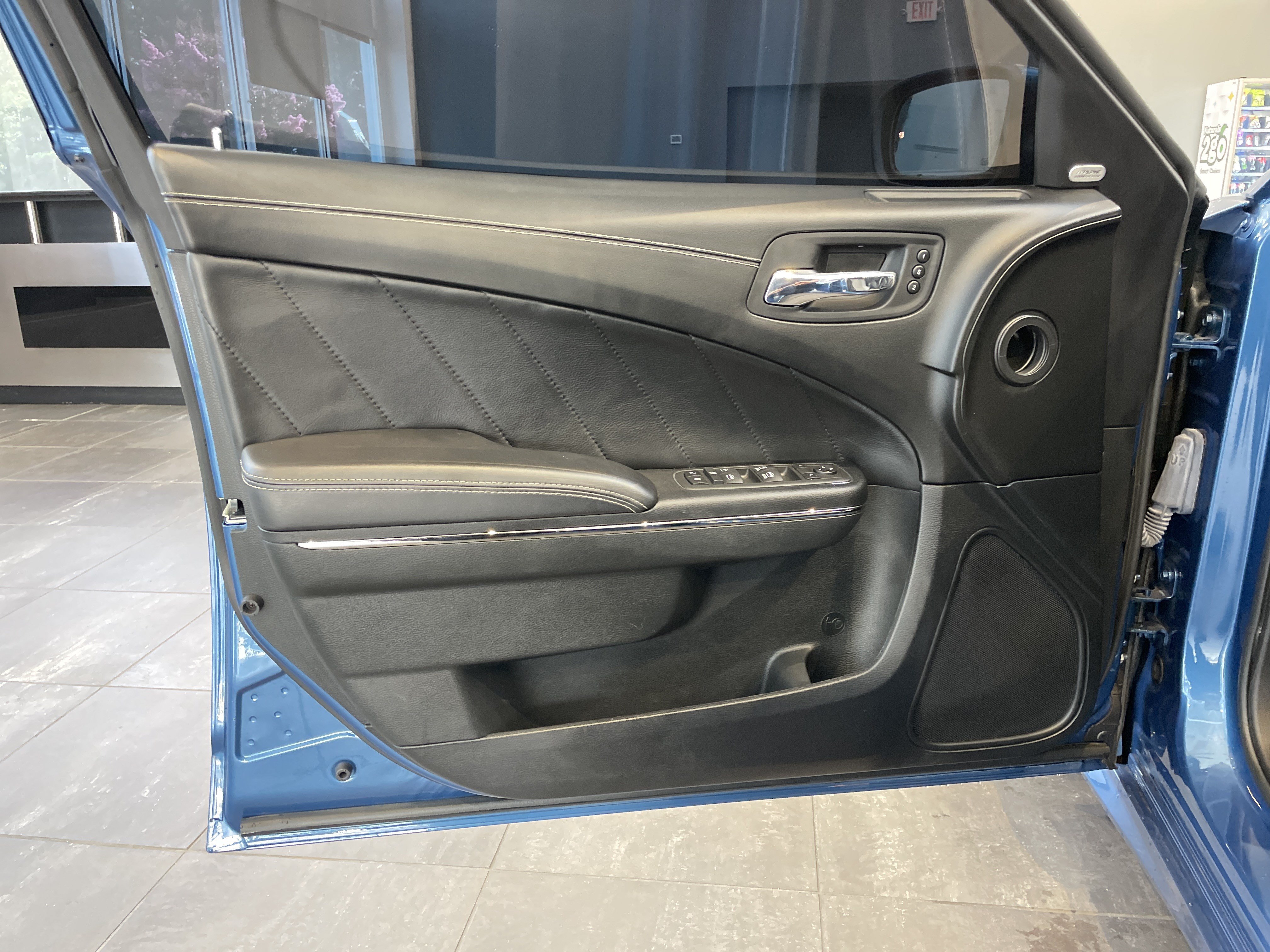 Used 2022 Dodge Charger SRT Hellcat RWD image 16