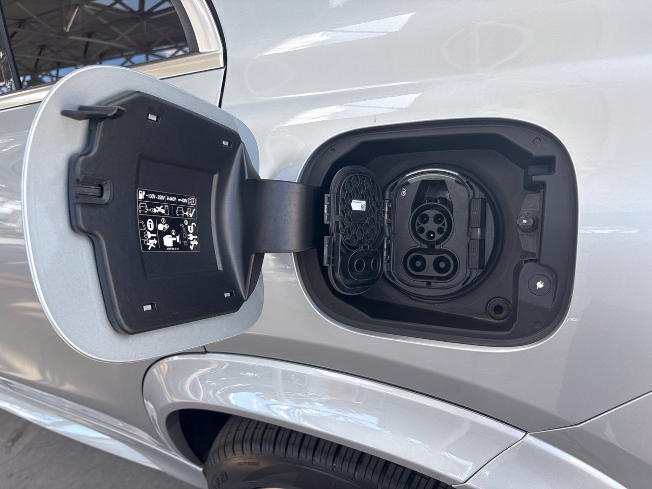 Certified 2024 Mercedes-Benz GLE 450e 4MATIC image 6
