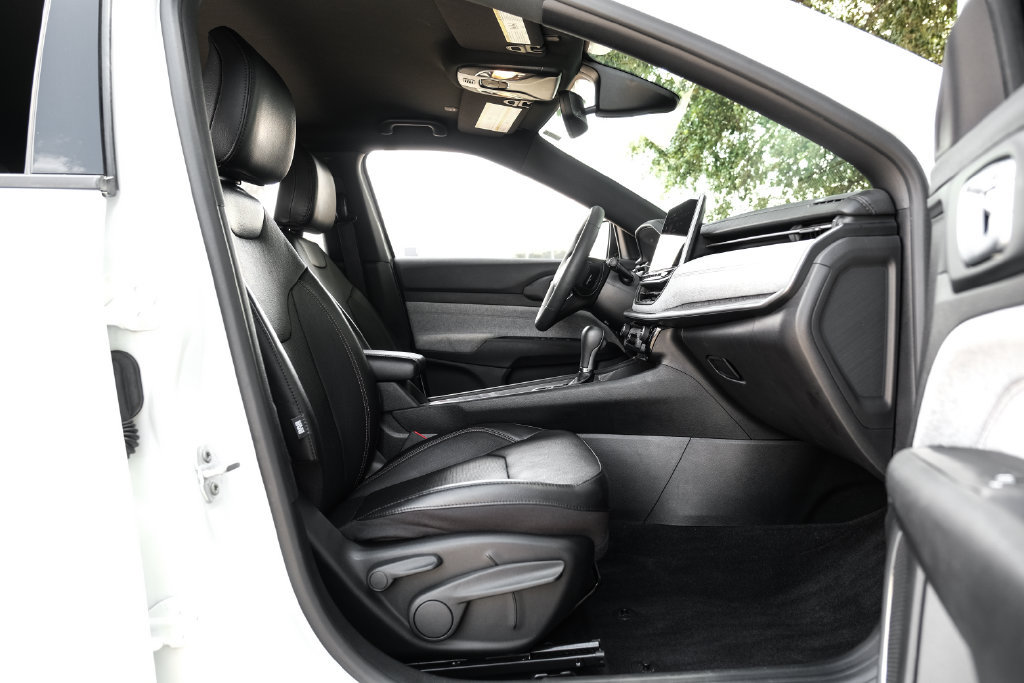 Used 2023 Jeep Compass Latitude AWD/4WD image 45