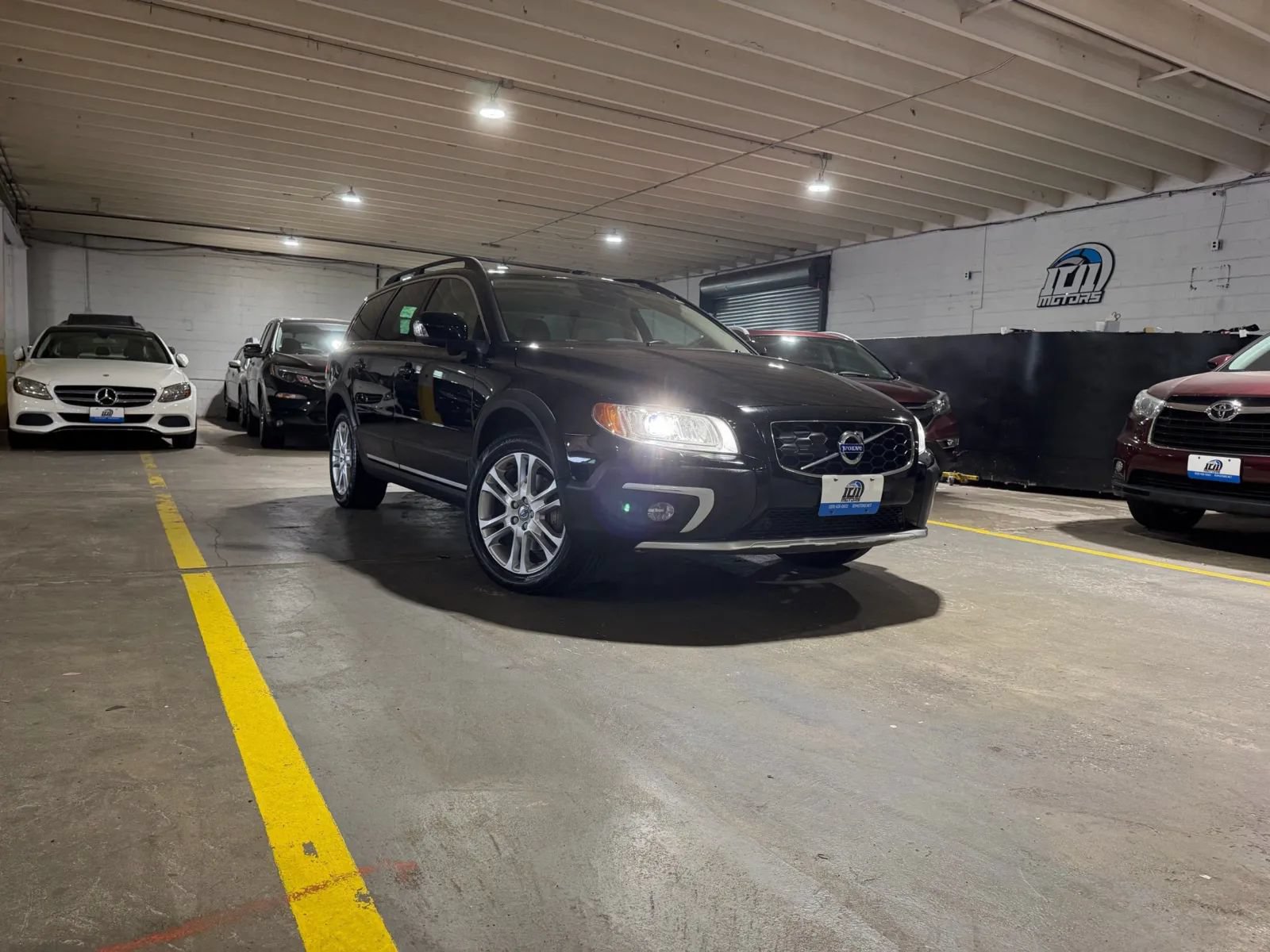Used 2016 Volvo XC70 T5 Platinum w/ Climate Package AWD/4WD image 6
