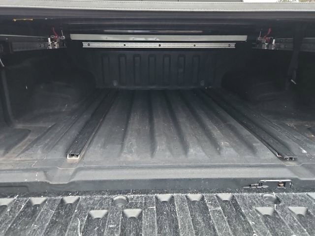 Used 2020 Nissan Frontier SV w/ Midnight Edition Floor Mats image 15