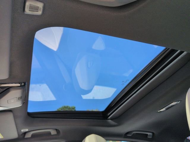 Used 2022 BMW 330e xDrive w/ Premium Package image 21