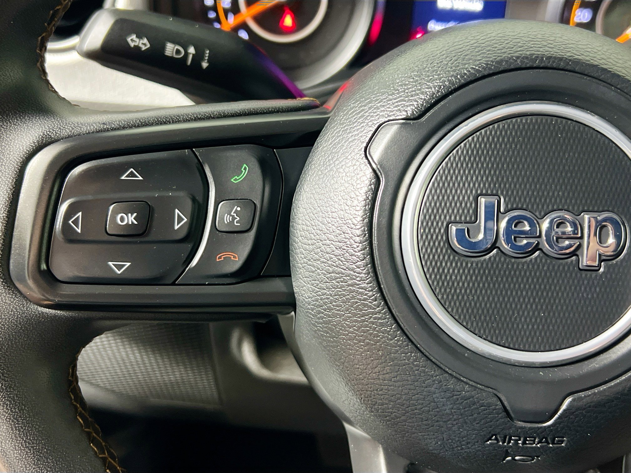 Used 2024 Jeep Wrangler Sport S AWD/4WD image 17