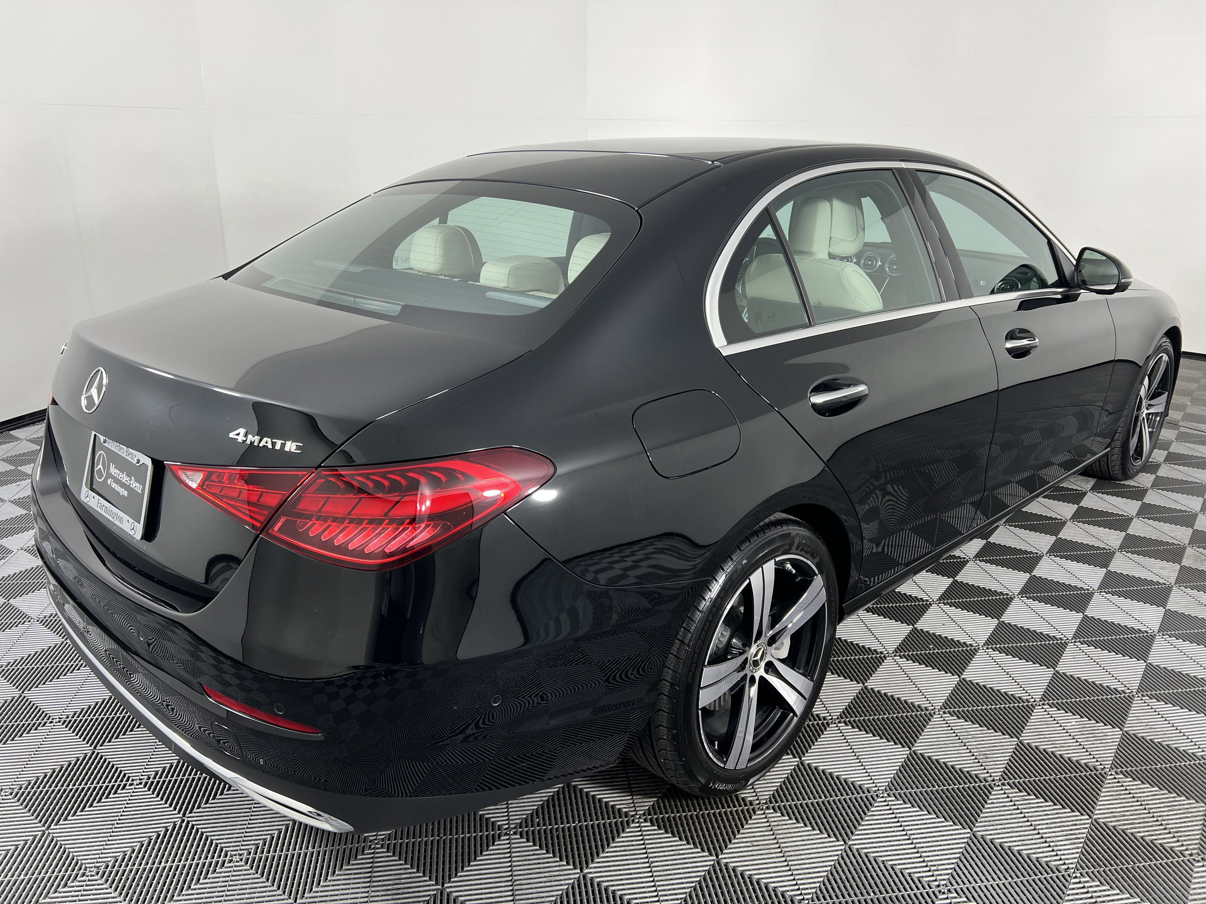 Certified 2025 Mercedes-Benz C 300 4MATIC Sedan image 12