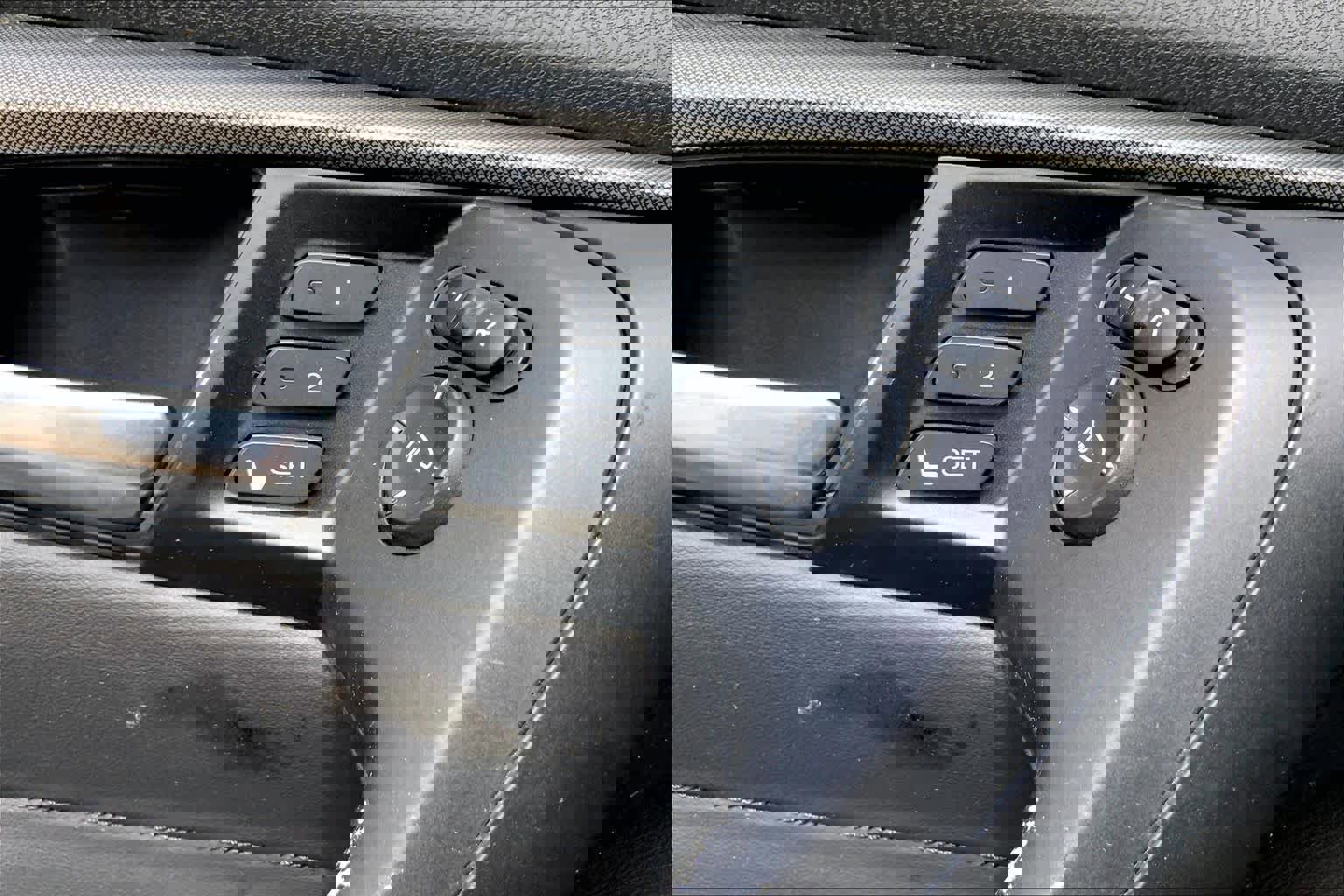 Used 2012 Acura TL Tech Auto image 31