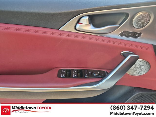 Used 2021 Kia Stinger GT1 AWD/4WD image 10