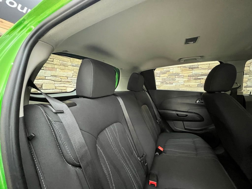 Used 2015 Chevrolet Sonic LT FWD image 37