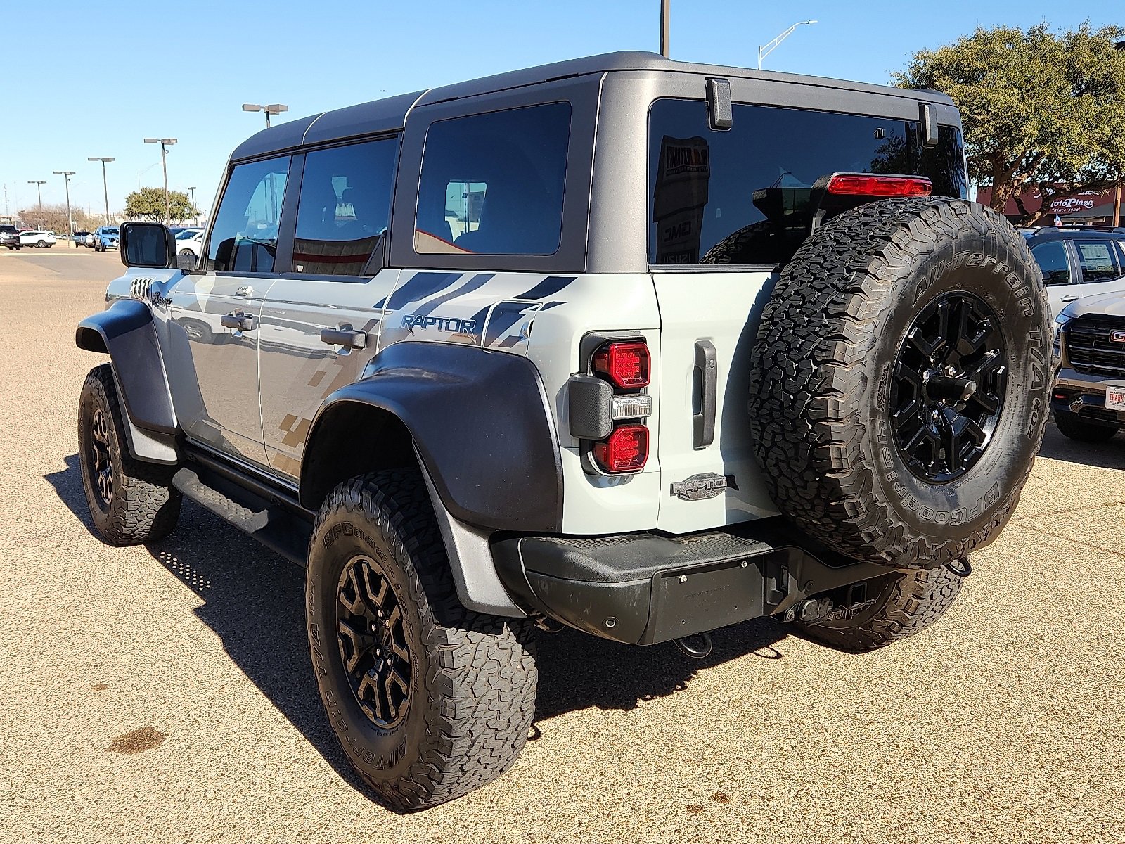 Used 2023 Ford Bronco Raptor image 3