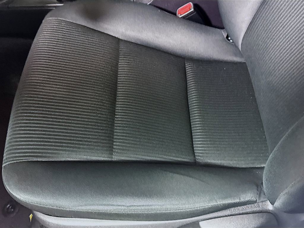 Certified 2017 Toyota RAV4 LE FWD image 29