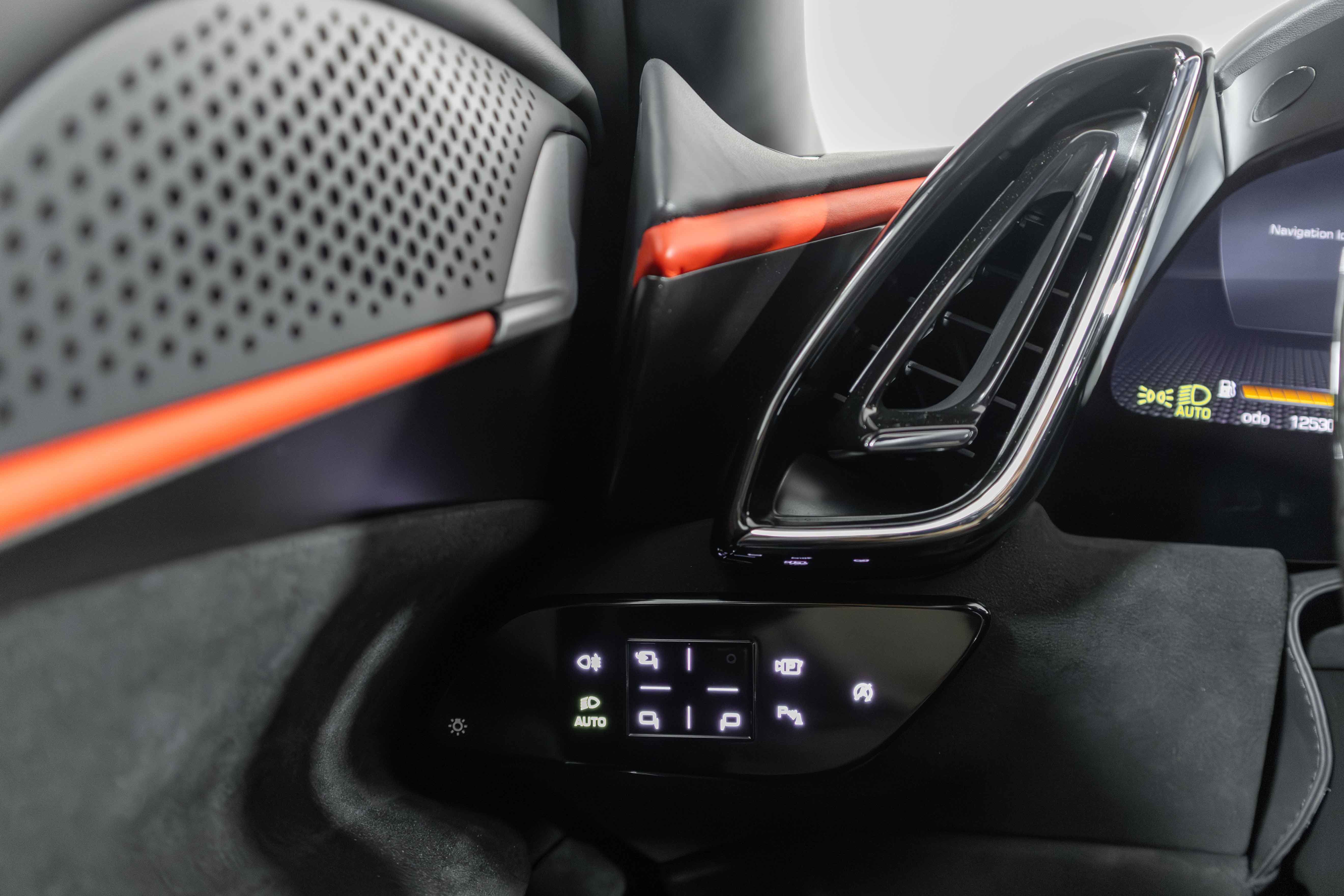 Certified 2023 Ferrari Roma image 24