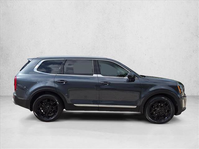 Used 2021 Kia Telluride EX w/ EX Premium Package FWD image 4