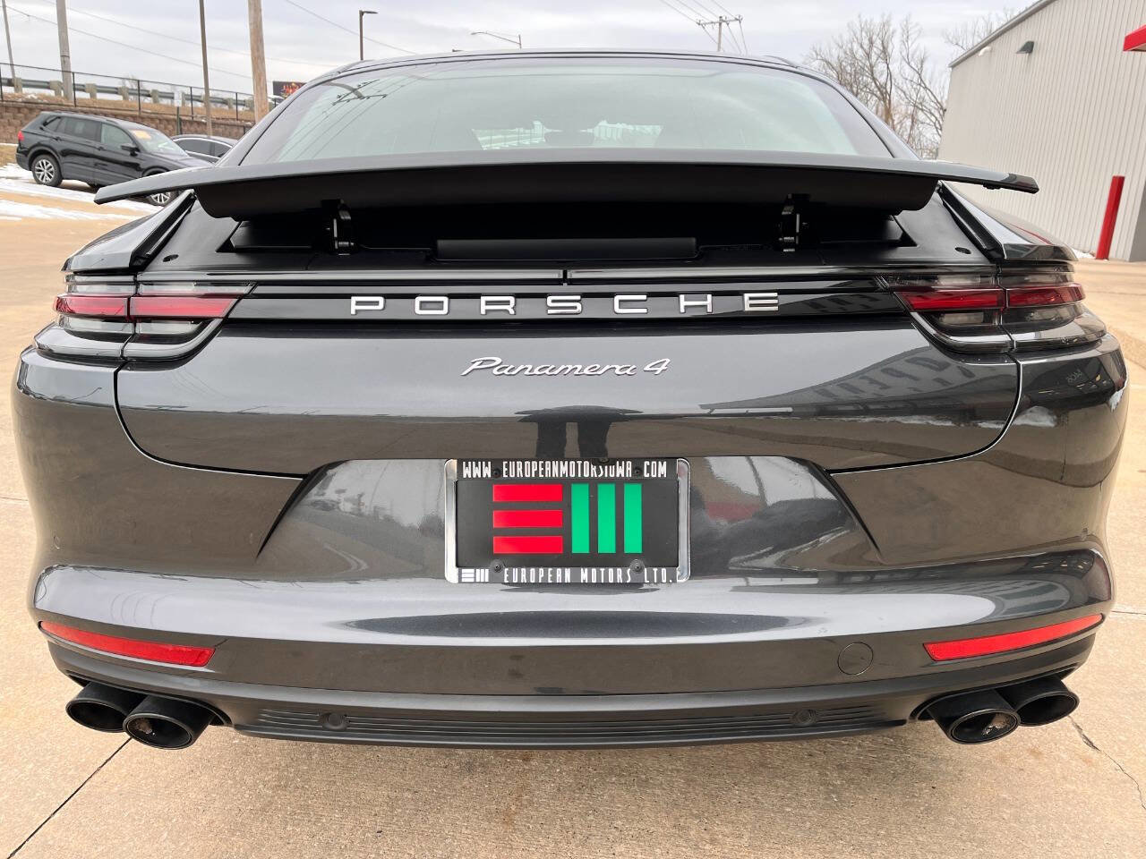Used 2019 Porsche Panamera 4 image 4
