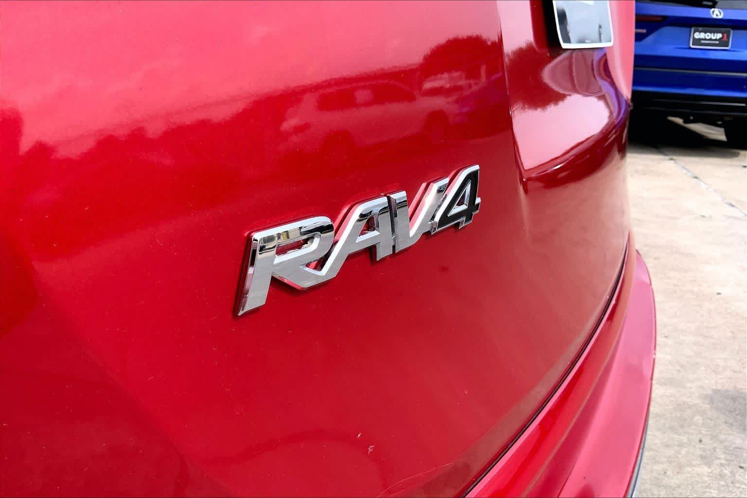 Used 2016 Toyota RAV4 XLE FWD image 10