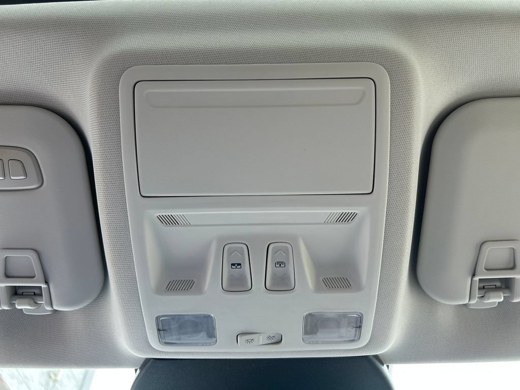 Certified 2021 Ford Escape Titanium FWD image 20