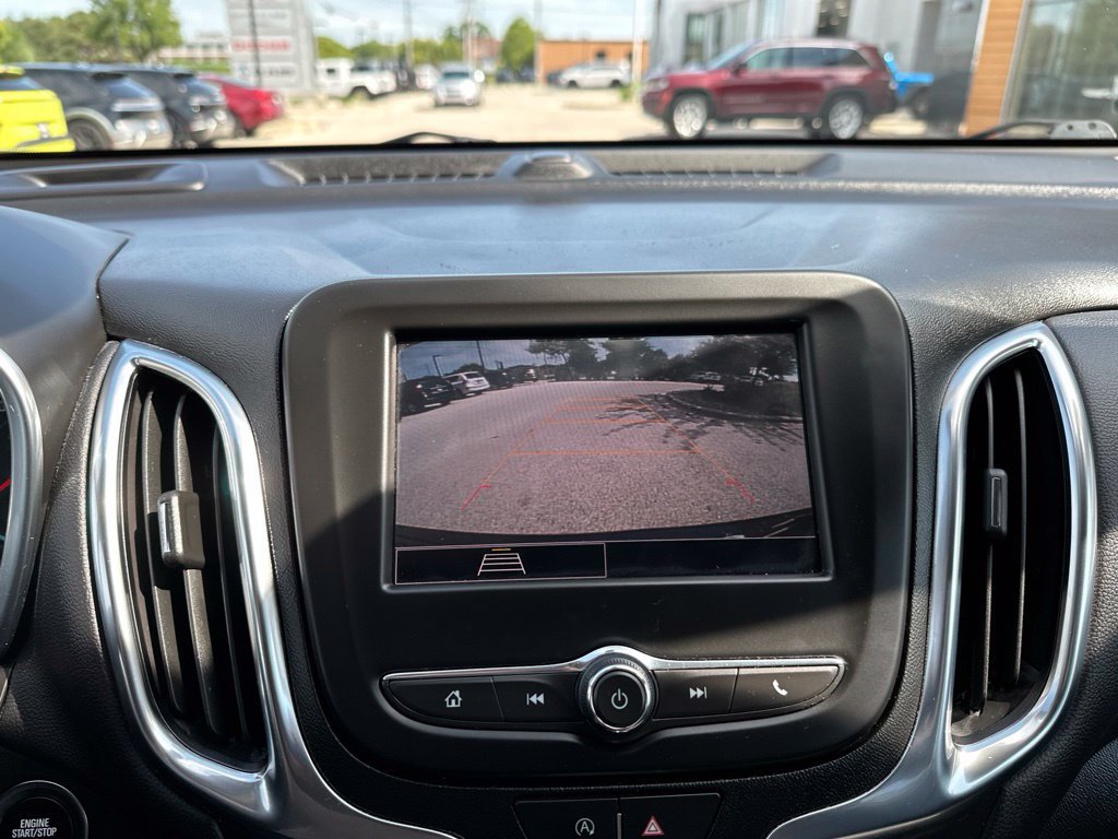 Used 2022 Chevrolet Equinox LT FWD image 32