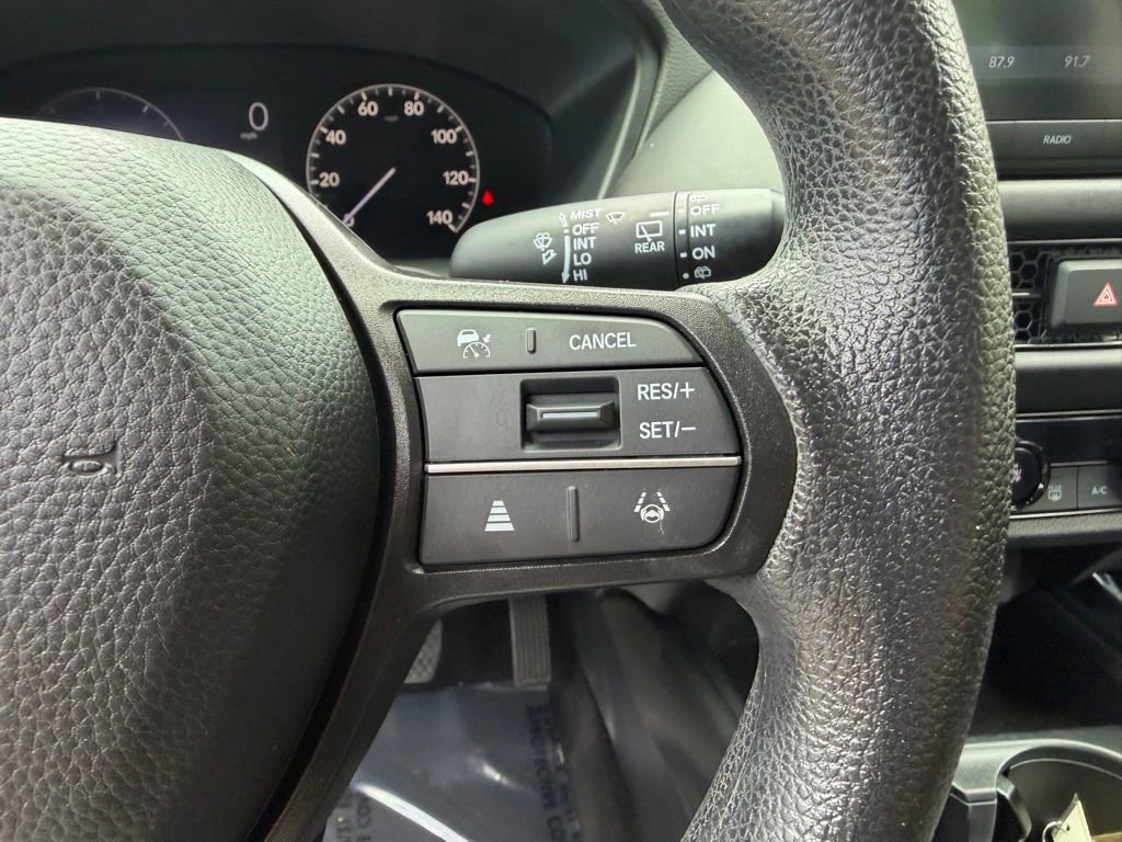 Used 2024 Honda HR-V LX image 24