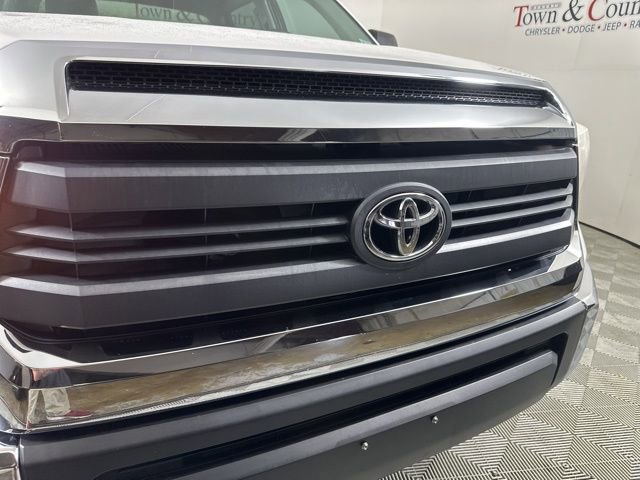 Used 2015 Toyota Tundra SR5 image 5