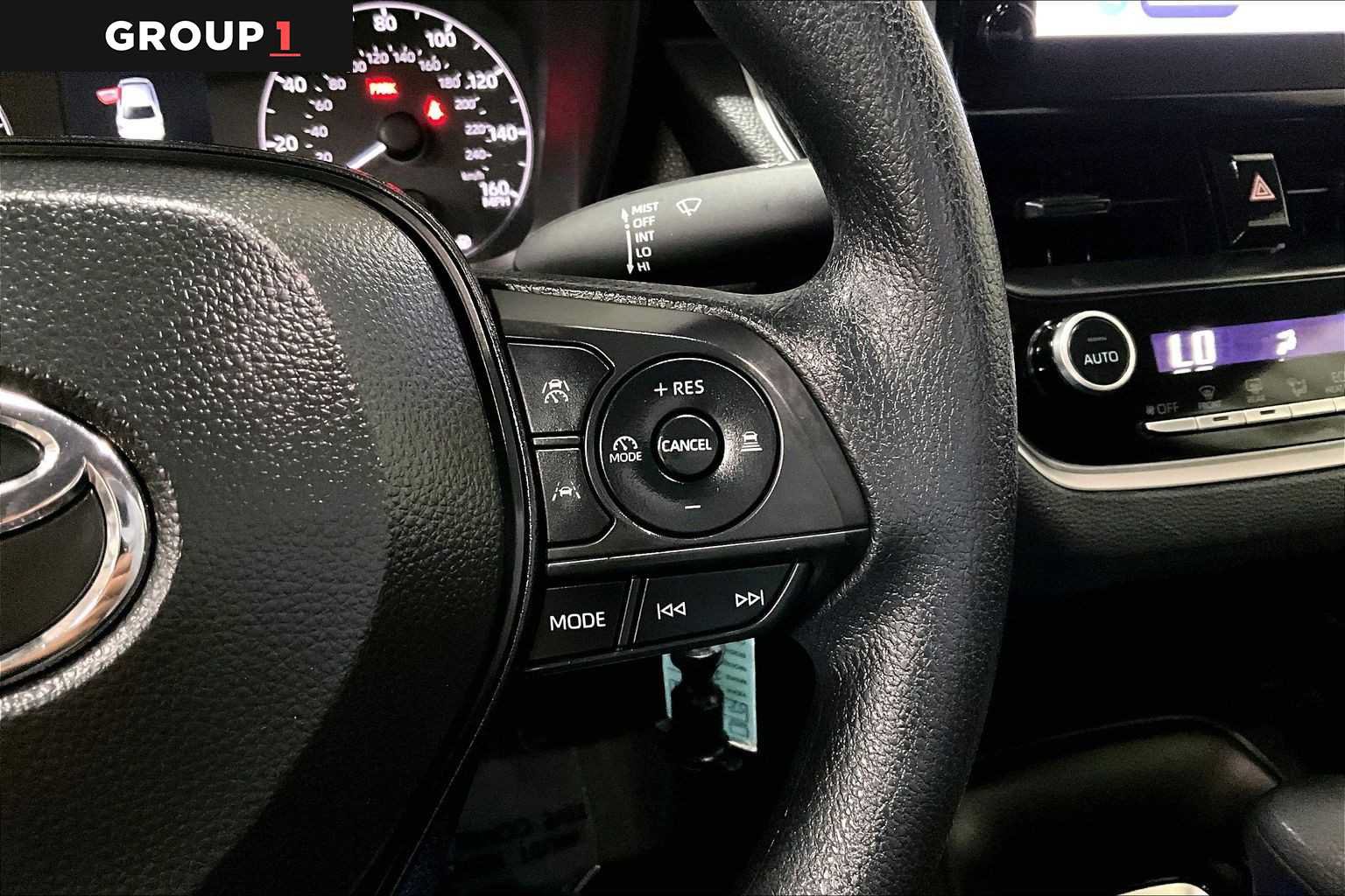 Certified 2025 Toyota Corolla LE FWD image 25