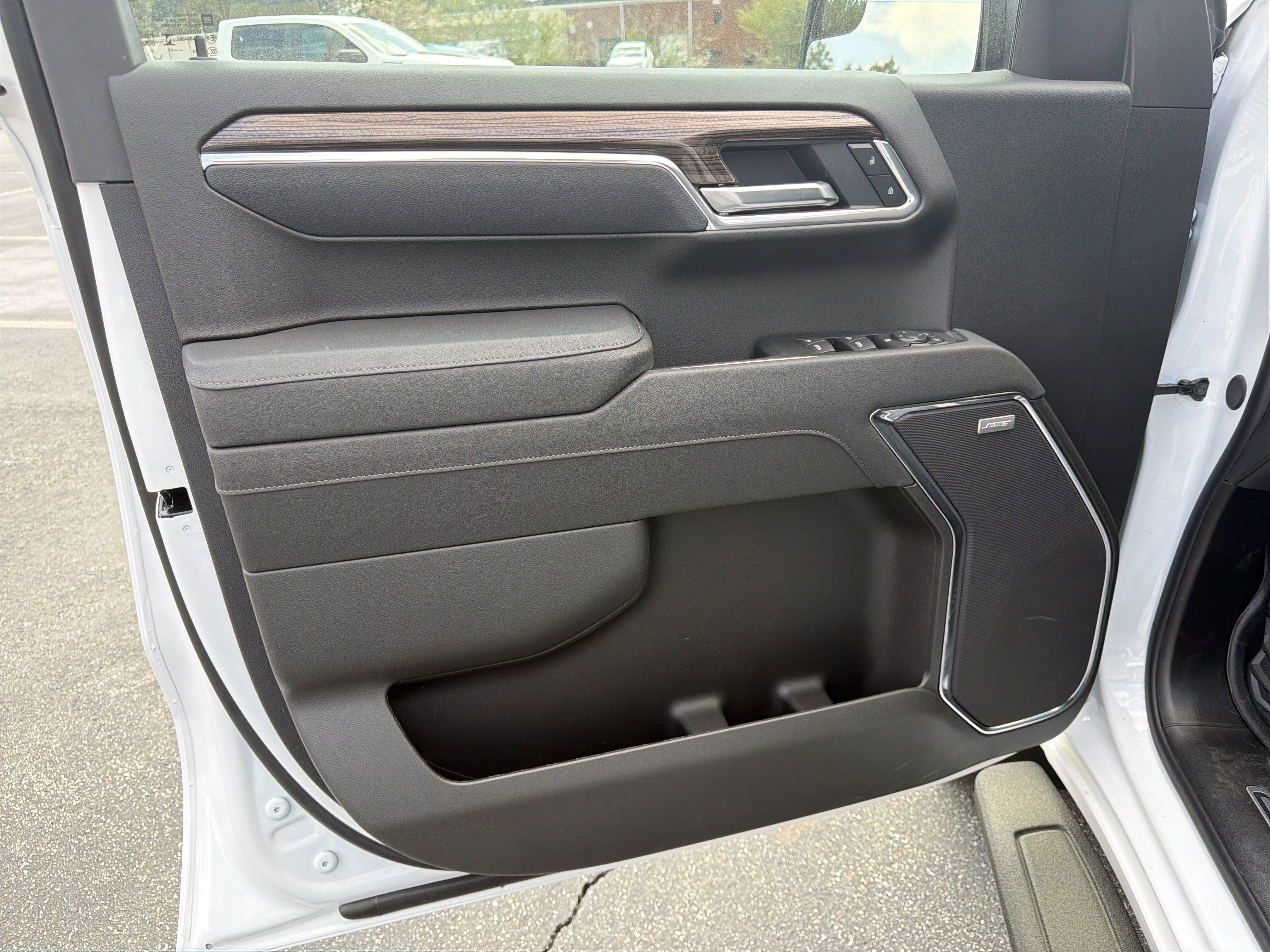 New 2026 Chevrolet Silverado 1500 LT Trail Boss w/ Convenience Package II image 10