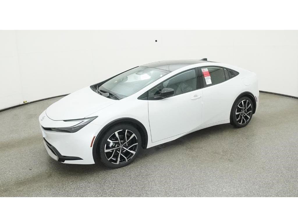 New 2026 Toyota Prius Plug-In Hybrid image 2