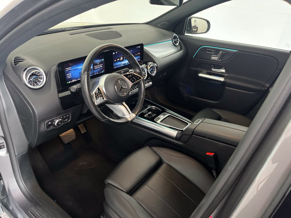 Used 2025 Mercedes-Benz GLA 250 4MATIC image 26