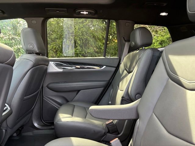 Certified 2024 Cadillac XT6 Premium Luxury w/ LPO, Floor Liner Package image 28