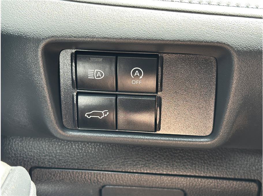 Used 2025 Toyota Highlander XSE AWD/4WD image 29