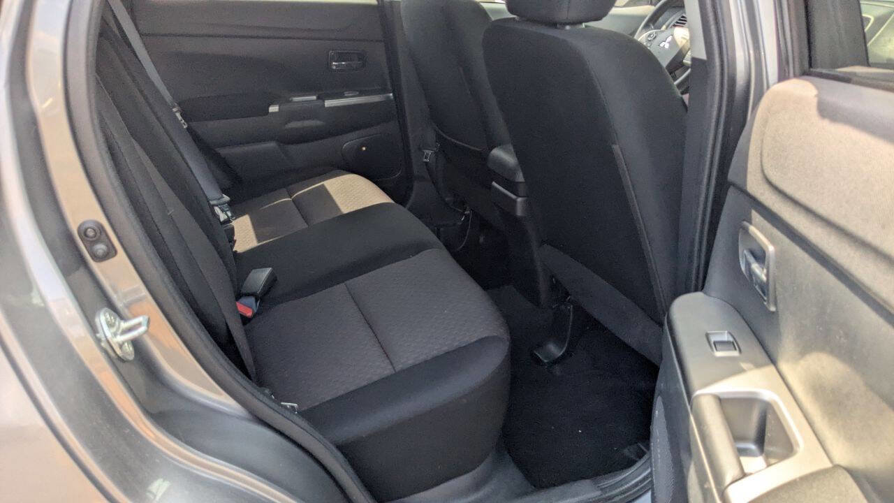 Used 2019 Mitsubishi Outlander Sport LE image 28