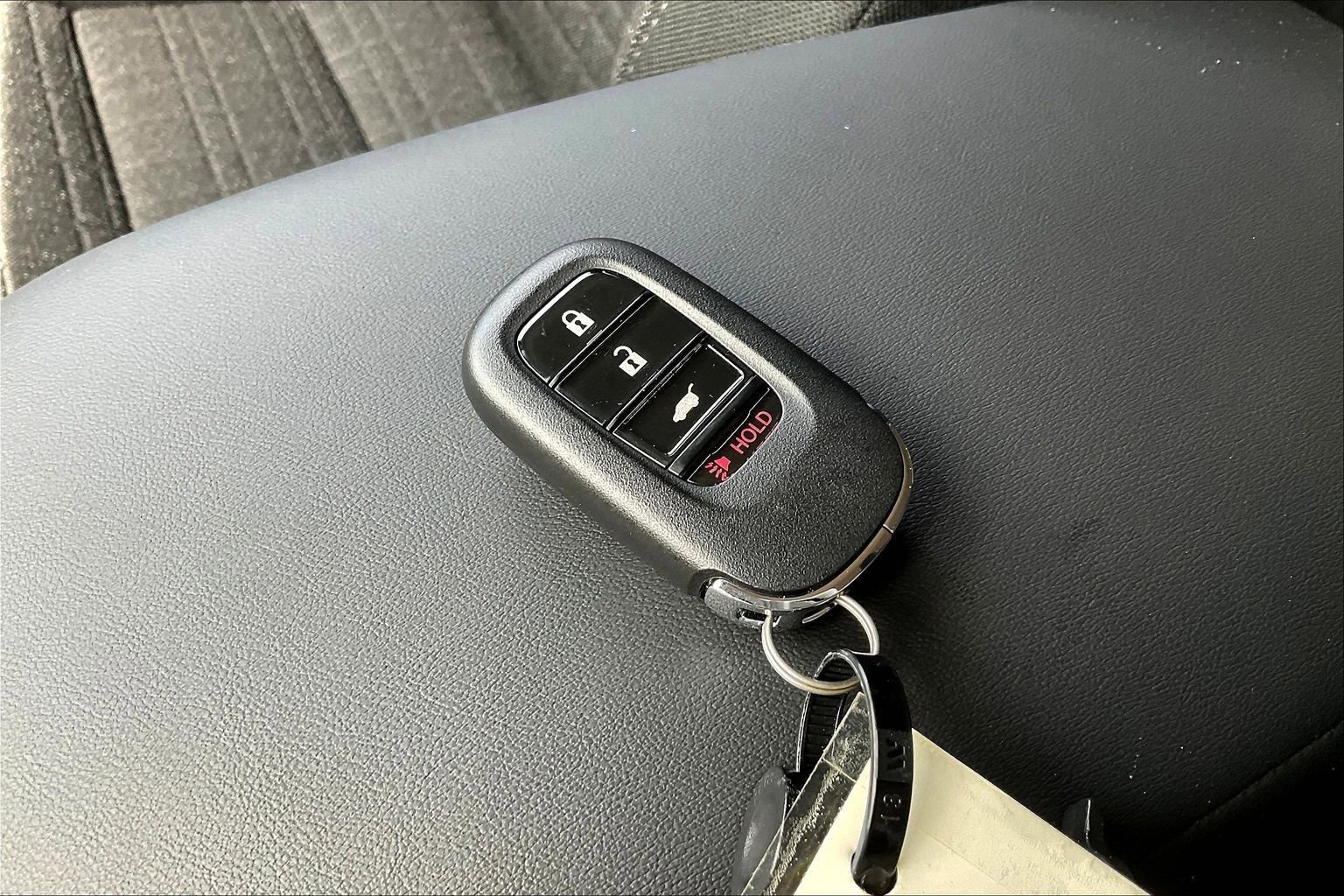 Used 2026 Honda HR-V LX image 33