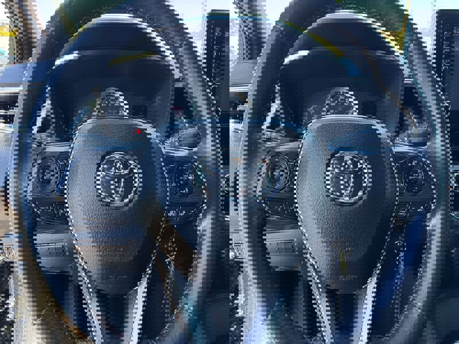 Used 2020 Toyota Corolla SE image 27