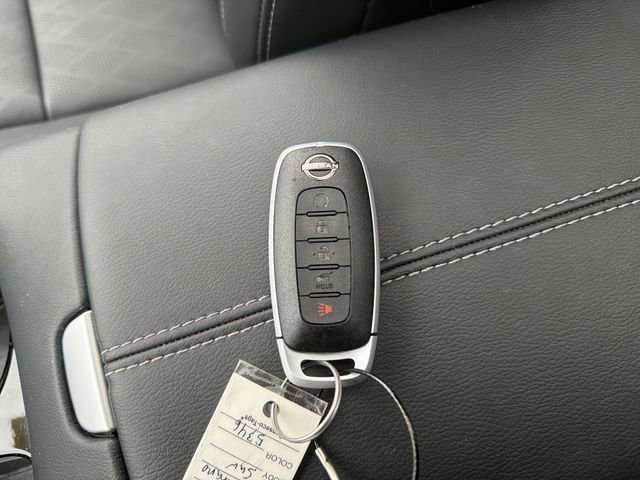 Certified 2025 Nissan Murano Platinum w/ Cargo Package image 33