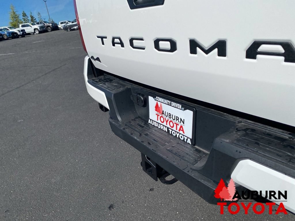 New 2026 Toyota Tacoma TRD Off-Road AWD/4WD image 9