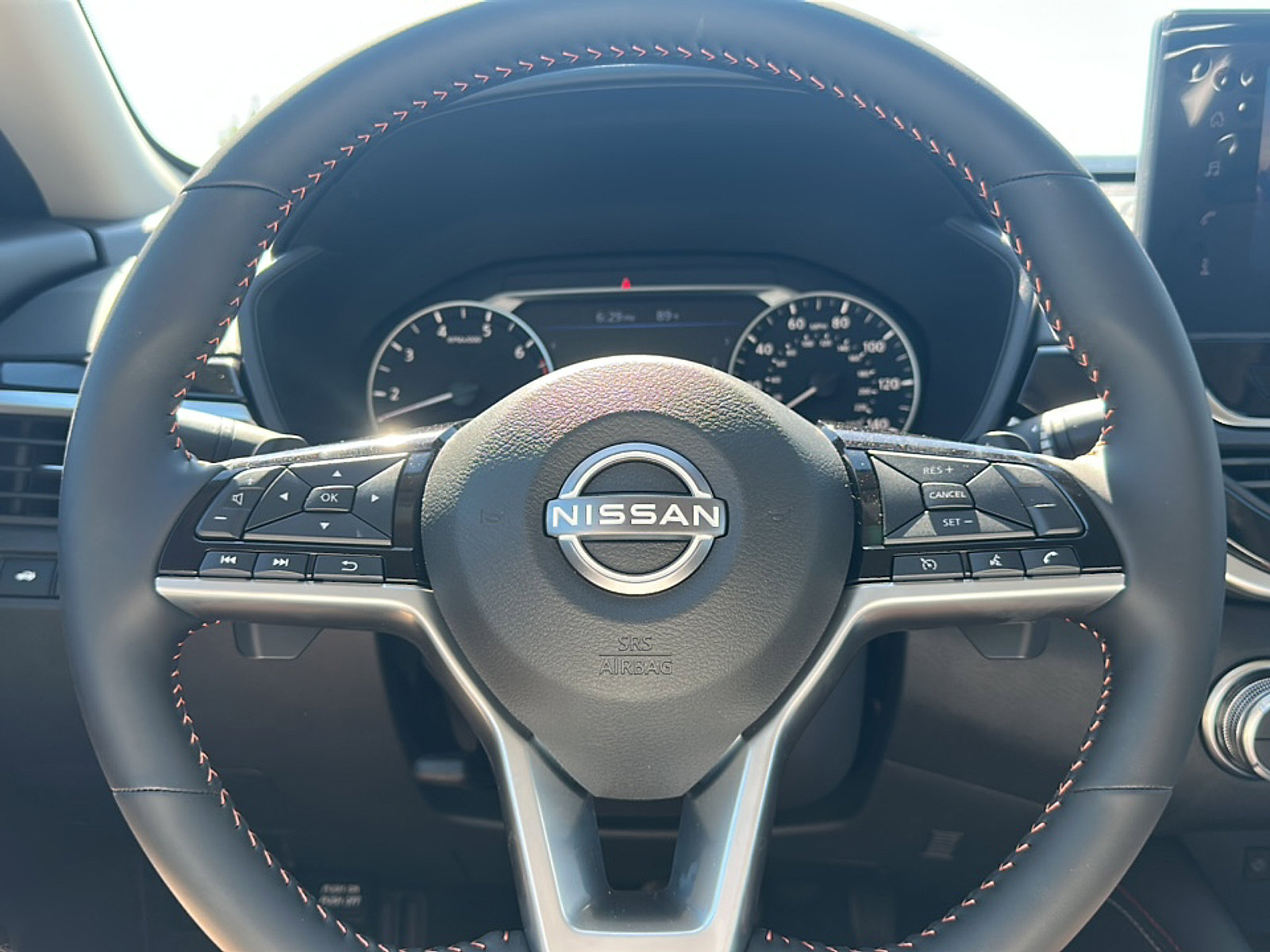 New 2025 Nissan Altima 2.5 SR w/ SR Premium Package image 17