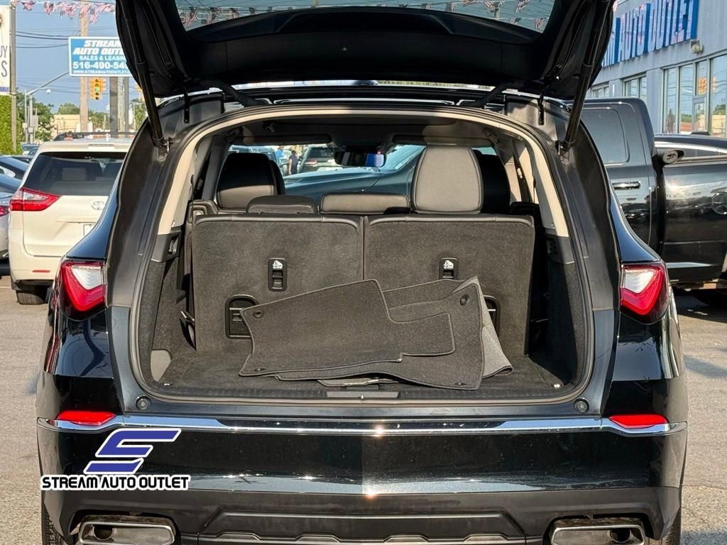 Used 2023 Acura MDX SH-AWD image 12