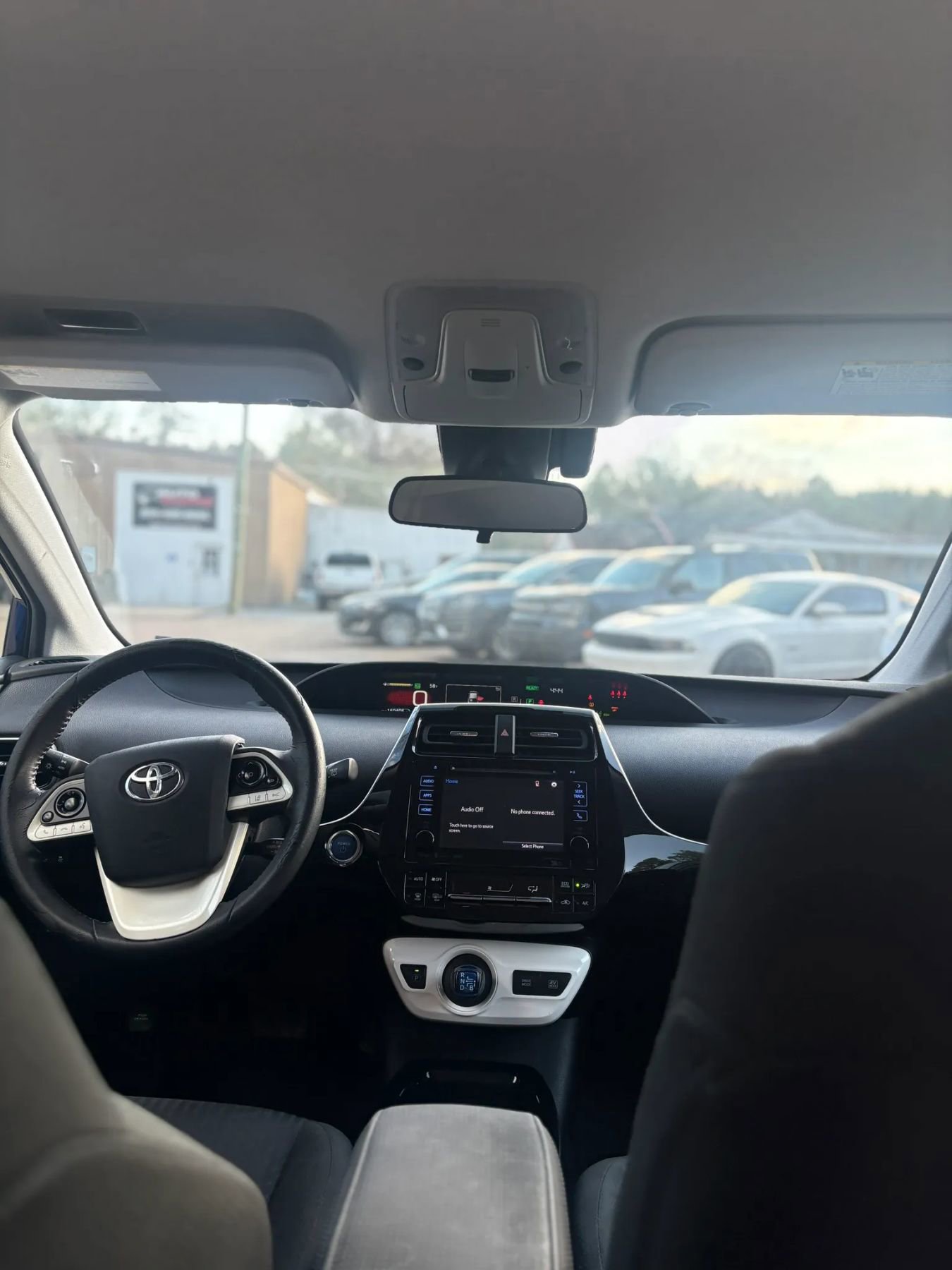 Used 2018 Toyota Prius Three FWD image 27