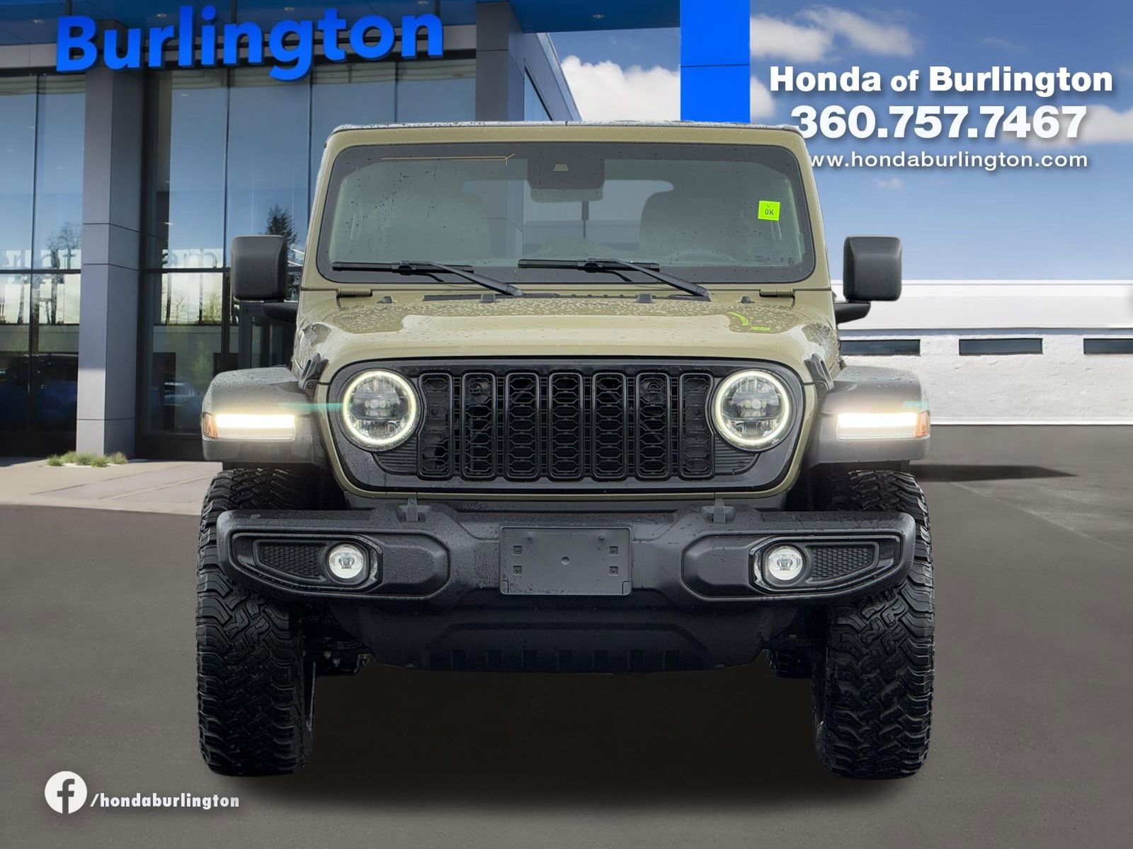 Used 2025 Jeep Wrangler Willys image 10