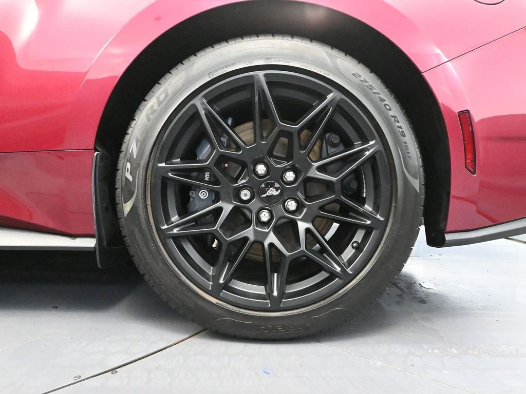 Used 2025 Ford Mustang GT Premium w/ GT Performance Package image 16
