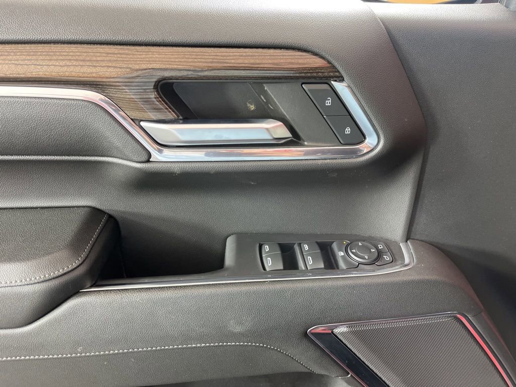 Used 2024 Chevrolet Silverado 1500 LT image 20