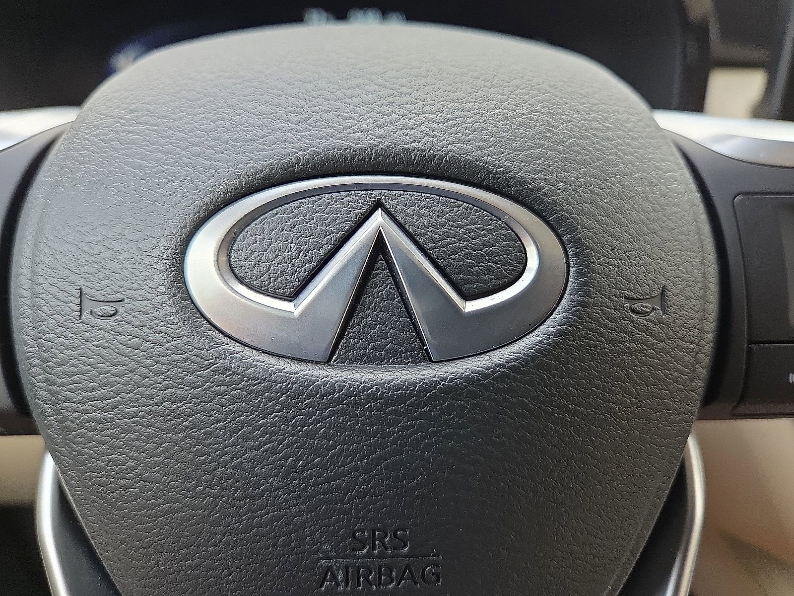 Used 2025 INFINITI QX60 Sensory w/ Vision Package AWD/4WD image 22