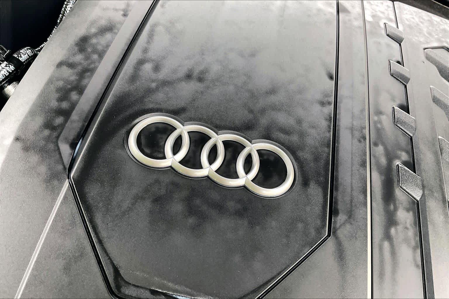 Used 2025 Audi A5 2.0T Premium Plus AWD/4WD image 32