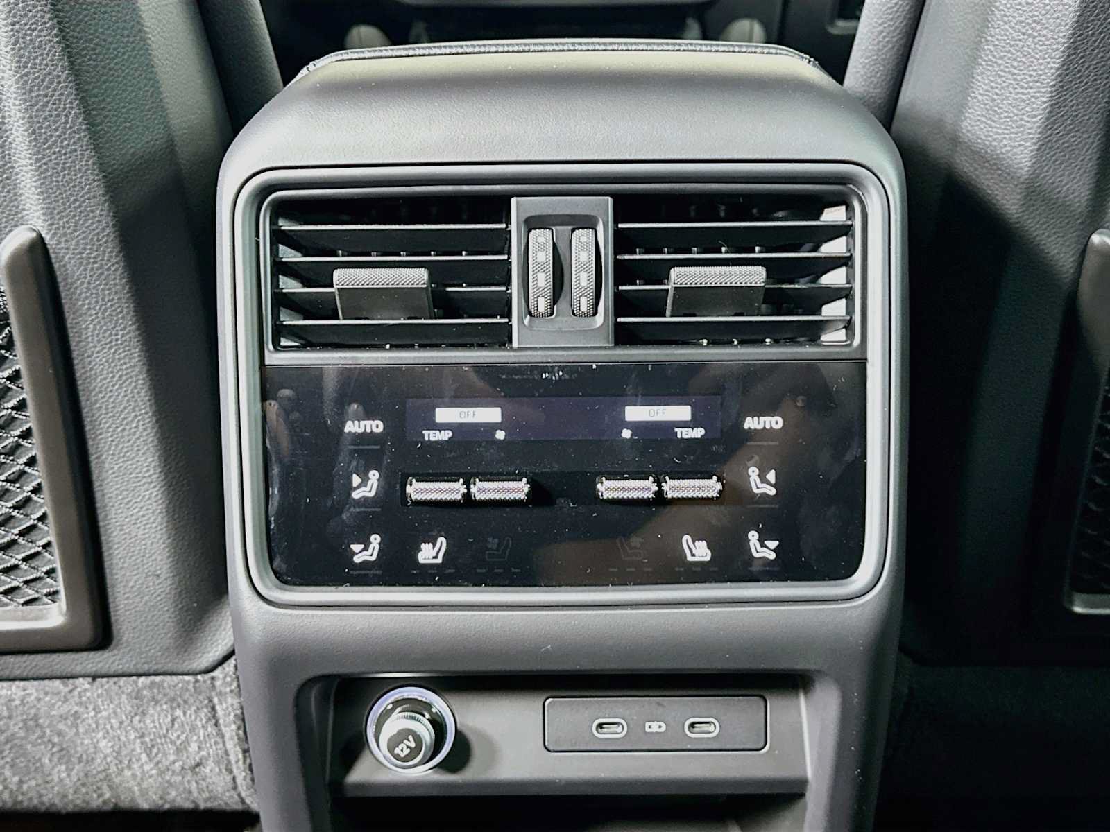 New 2026 Porsche Cayenne AWD/4WD image 25
