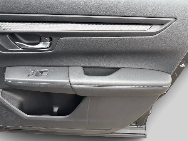 Used 2023 Honda CR-V LX image 19